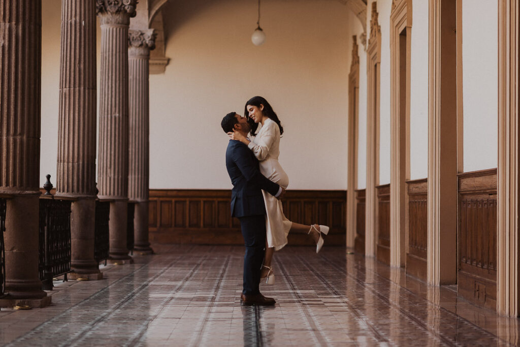 Fotos en Palacio de Gobierno en Monterrey